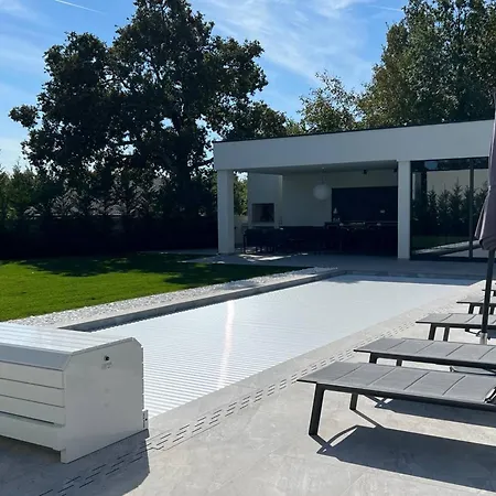 Charmante Im Casa Natalia In Mit Panoramablick Neuss